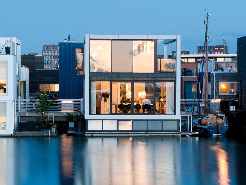 Down to the sea&nbsp;again